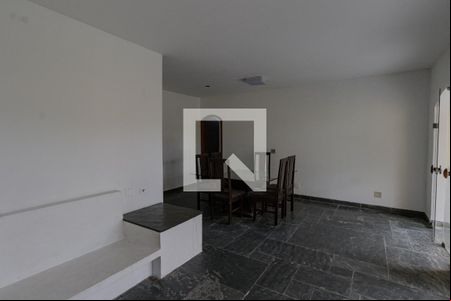 Sala de casa para alugar com 4 quartos, 329m² em Jardim Centenario, Guarujá