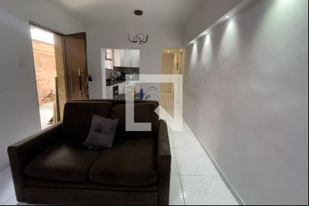 Sala de casa para alugar com 2 quartos, 80m² em Vila Meriti, Duque de Caxias