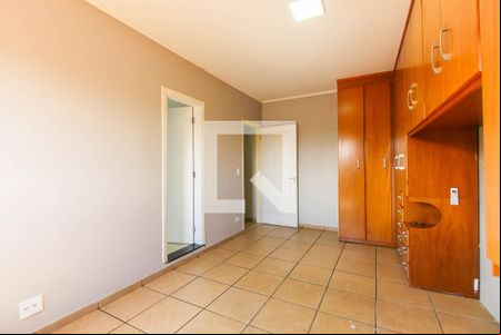 Suíte 1 de casa para alugar com 3 quartos, 120m² em Vila Matilde, São Paulo