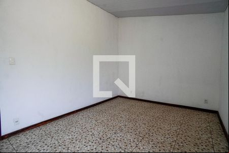 Quarto de casa para alugar com 1 quarto, 65m² em Largo da Batalha, Niterói