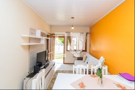 Sala de casa para alugar com 2 quartos, 48m² em Guajuviras, Canoas