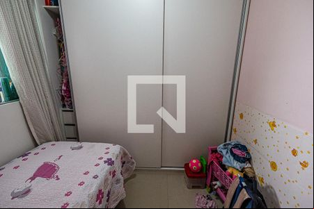 Quarto 1 de casa para alugar com 2 quartos, 100m² em Etelvina Carneiro, Belo Horizonte