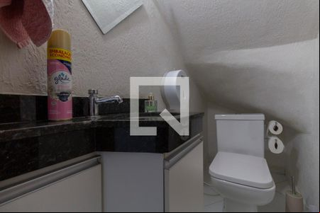 Lavabo de casa para alugar com 3 quartos, 225m² em Artur Alvim, São Paulo
