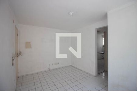 Sala de apartamento para alugar com 2 quartos, 44m² em Vila Nova Curuca, São Paulo