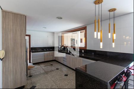 Cozinha de casa à venda com 4 quartos, 650m² em Trevo, Belo Horizonte
