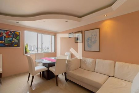 Sala de apartamento para alugar com 3 quartos, 54m² em Jardim Santa Clara, Guarulhos