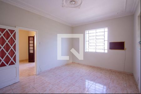 Quarto 1 de casa para alugar com 5 quartos, 200m² em Santa Rosa, Niterói