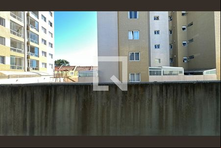 Vista Sala de apartamento para alugar com 2 quartos, 55m² em Capão Raso, Curitiba