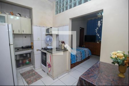 Sala de kitnet/studio à venda com 1 quarto, 24m² em Catete, Rio de Janeiro