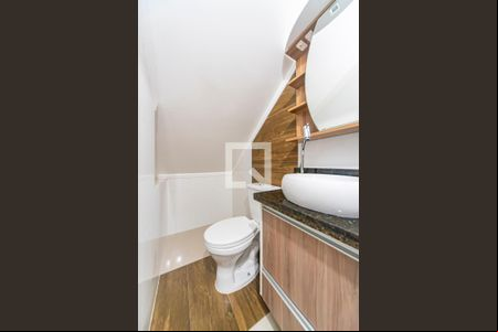 Lavabo de casa à venda com 4 quartos, 309m² em Parque Gerassi, Santo André