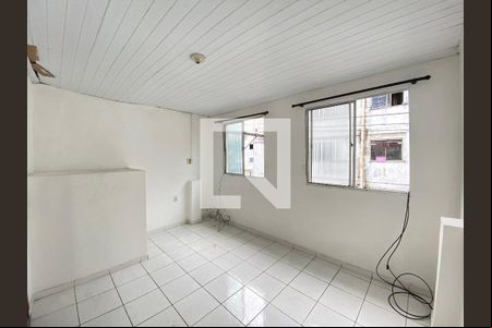 Quarto 1 de casa para alugar com 3 quartos, 120m² em Tororo, Salvador