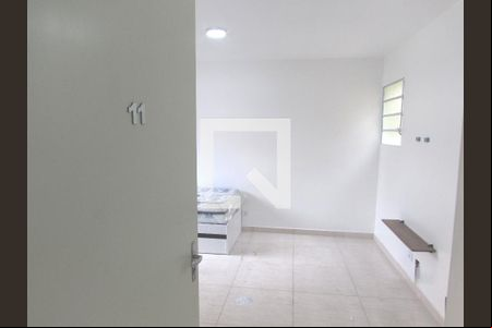 Entrada de kitnet/studio para alugar com 1 quarto, 28m² em Vila Sonia, São Paulo
