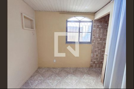 Sala de casa para alugar com 1 quarto, 50m² em Quintino Bocaiúva, Rio de Janeiro