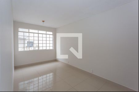 Sala de apartamento para alugar com 2 quartos, 80m² em Santa Cruz, Belo Horizonte