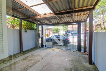 Vista de casa à venda com 2 quartos, 100m² em Chapéu do Sol, Porto Alegre