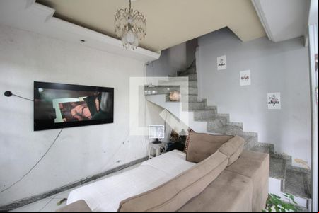 Sala de casa à venda com 4 quartos, 360m² em Floramar, Belo Horizonte