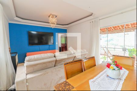 Sala de casa à venda com 4 quartos, 320m² em Jardim Colônia, Jundiaí