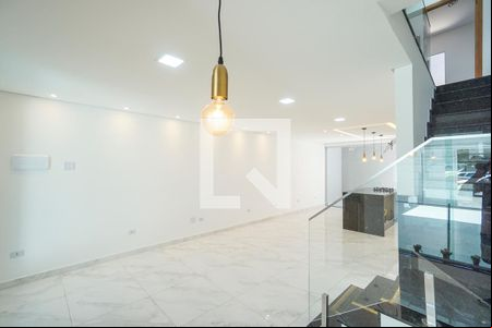 Sala de casa para alugar com 3 quartos, 250m² em Vila Gomes Cardim, São Paulo