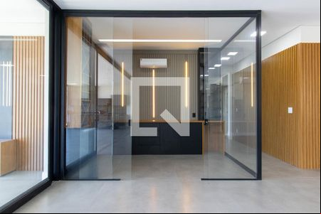 Sala de casa de condomínio à venda com 5 quartos, 500m² em Vila Brandina, Campinas