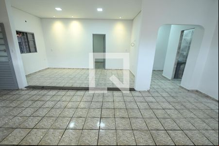 Sala de casa para alugar com 3 quartos, 150m² em Setor Novo Horizonte, Goiânia