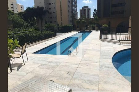 Apartamento à venda com 3 quartos, 137m² em Vila Suzana, São Paulo