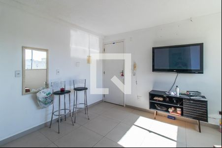 Sala de apartamento para alugar com 2 quartos, 42m² em Glória, Porto Alegre