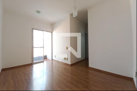 Sala de apartamento para alugar com 3 quartos, 70m² em Jardim dos Oliveiras, Campinas