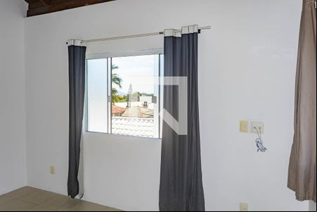 Quarto 02 de apartamento para alugar com 2 quartos, 78m² em Lagoa da Conceição, Florianópolis