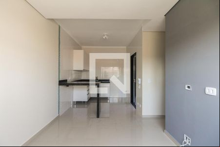 Sala de casa de condomínio para alugar com 2 quartos, 60m² em Vila Carrão, São Paulo