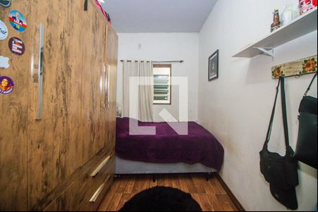 Quarto 2 de casa à venda com 3 quartos, 110m² em Costa E Silva, Porto Alegre