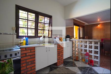 Cozinha de casa de condomínio para alugar com 3 quartos, 195m² em Sarandi, Porto Alegre