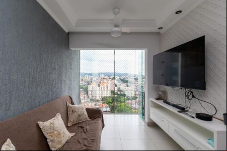 Sala de Estar de apartamento para alugar com 2 quartos, 65m² em Vila Celeste, São Paulo