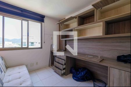 Quarto de apartamento para alugar com 2 quartos, 63m² em Recreio dos Bandeirantes, Rio de Janeiro