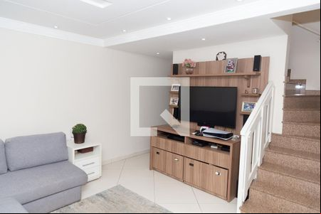 Sala de casa à venda com 3 quartos, 250m² em Jardim Santa Mena, Guarulhos