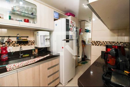 Cozinha de apartamento à venda com 3 quartos, 80m² em Santo Antônio, Belo Horizonte