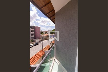 Sacada de casa para alugar com 3 quartos, 200m² em Vila Ré, São Paulo