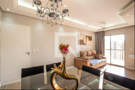 Sala de apartamento à venda com 2 quartos, 58m² em Piratininga, Osasco