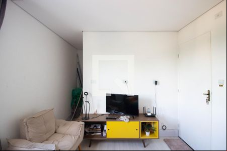 Sala/Cozinha de apartamento para alugar com 2 quartos, 40m² em Itaquera, São Paulo