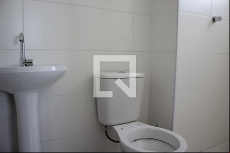 Banheiro de apartamento para alugar com 1 quarto, 28m² em Belenzinho, São Paulo