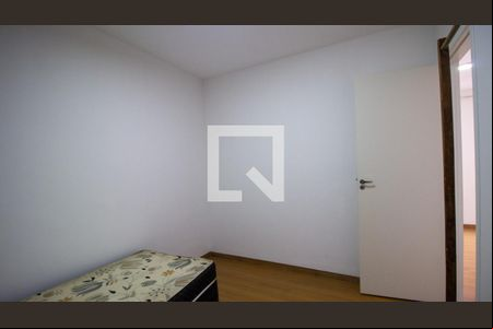 Quarto 1 de apartamento para alugar com 2 quartos, 42m² em Vargem Grande, Rio de Janeiro