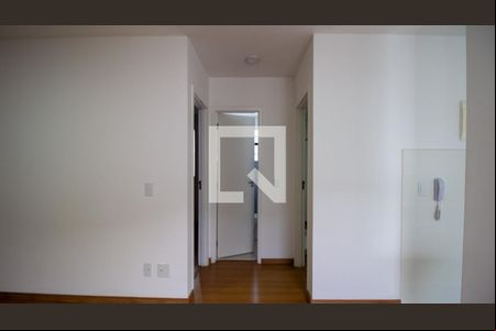 Sala de apartamento para alugar com 2 quartos, 42m² em Vargem Grande, Rio de Janeiro