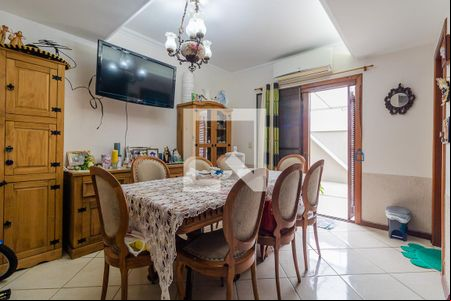 Sala de casa de condomínio para alugar com 3 quartos, 157m² em Tristeza, Porto Alegre