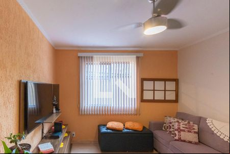 Sala de apartamento à venda com 3 quartos, 80m² em Vila Marieta, Campinas