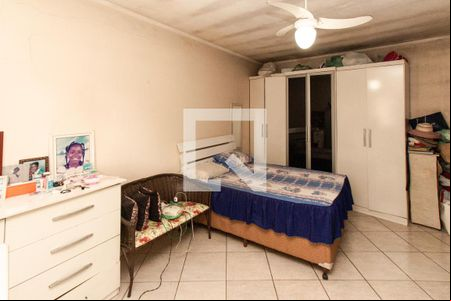 Suíte   de casa à venda com 5 quartos, 375m² em Vila Nova Carolina, São Paulo