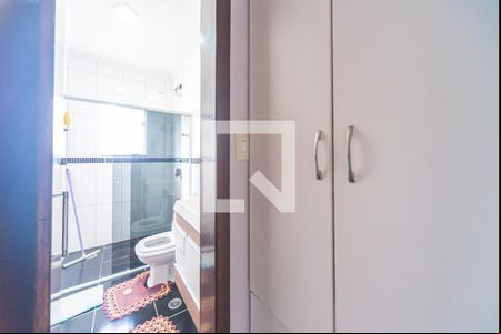 Banheiro de casa à venda com 3 quartos, 200m² em Vila Progresso, Santo André