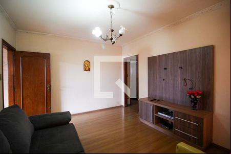 Sala de TV de casa para alugar com 3 quartos, 400m² em Vila Gabriel, Sorocaba