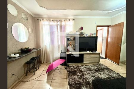 Apartamento à venda com 2 quartos, 45m² em Tropical, Contagem