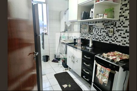 Cozinha de apartamento à venda com 2 quartos, 45m² em Tropical, Contagem