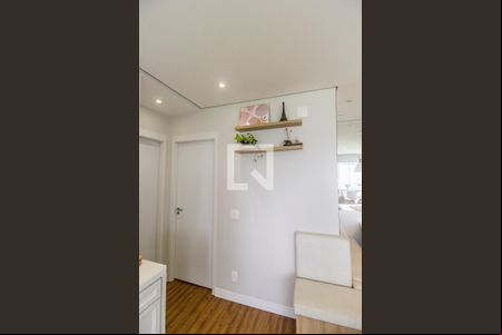 Detalhe Sala de apartamento à venda com 2 quartos, 70m² em Alphaville Empresarial, Barueri