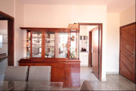 Sala de apartamento à venda com 3 quartos, 97m² em Vila Paquetá, Belo Horizonte